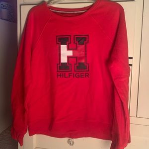 Tommy Hilfiger crewneck (medium). From a non-smoking home!